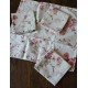 Un lot de 4 serviettes de table bleu gris fleurs roses