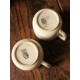 Lot 2 tasses à café rondes faïence écrue Digoin