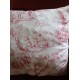 Paire Coussins Toile de Jouy rose ancienne