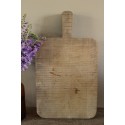 Planche en bois épaisse avec manche