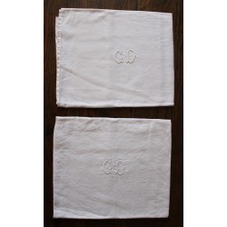 Paire Serviettes de table anciennes lin blanc Monogrammes G D