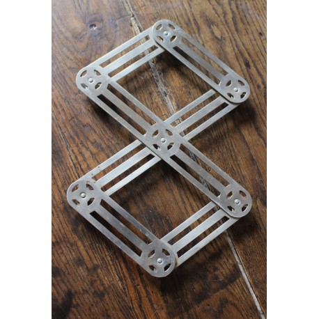 Dessous de plat métal pliant accordéon vintage