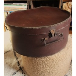 Boîte à chapeau ronde marron