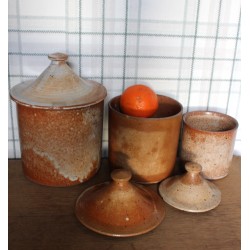 Un lot 3 Pots Couvercle Grès vintage Cuisine