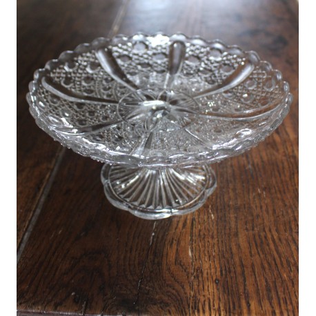 Coupe sur pied verre ciselé corolles vintage