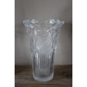 Vase en verre ciselé Roses vintage