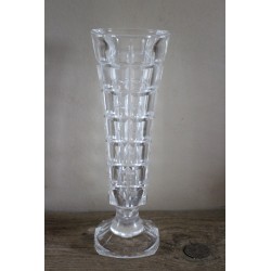 Vase sur pied verre ciselé vintage
