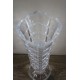 Vase sur pied verre ciselé vintage